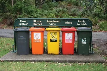 How to Use a Recycling Bin