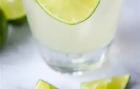 How to Make a Margarita